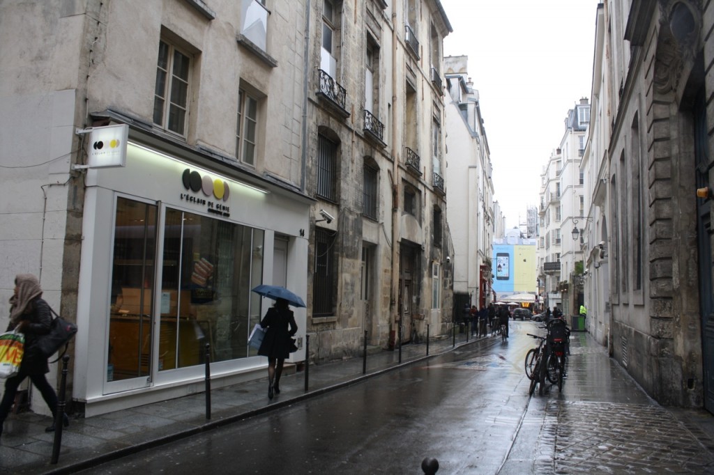 L'éclair de génie, que j'avais tant hâte de découvrir, est à distance de marche de l'appartement où je logeais.